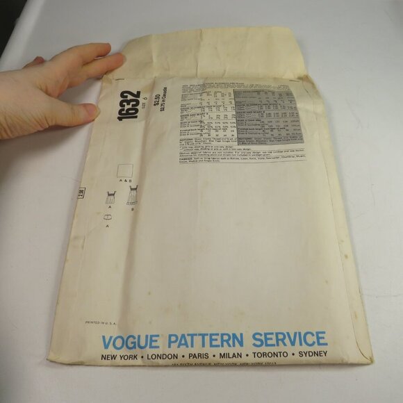 Little Vogue 1632 Clothing Pattern Sun Dress, Bloomers, Scarf complete - Picture 8 of 8